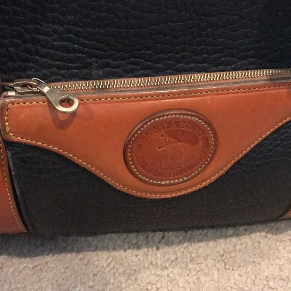 Dooney  Burke - Picture 4 of 16